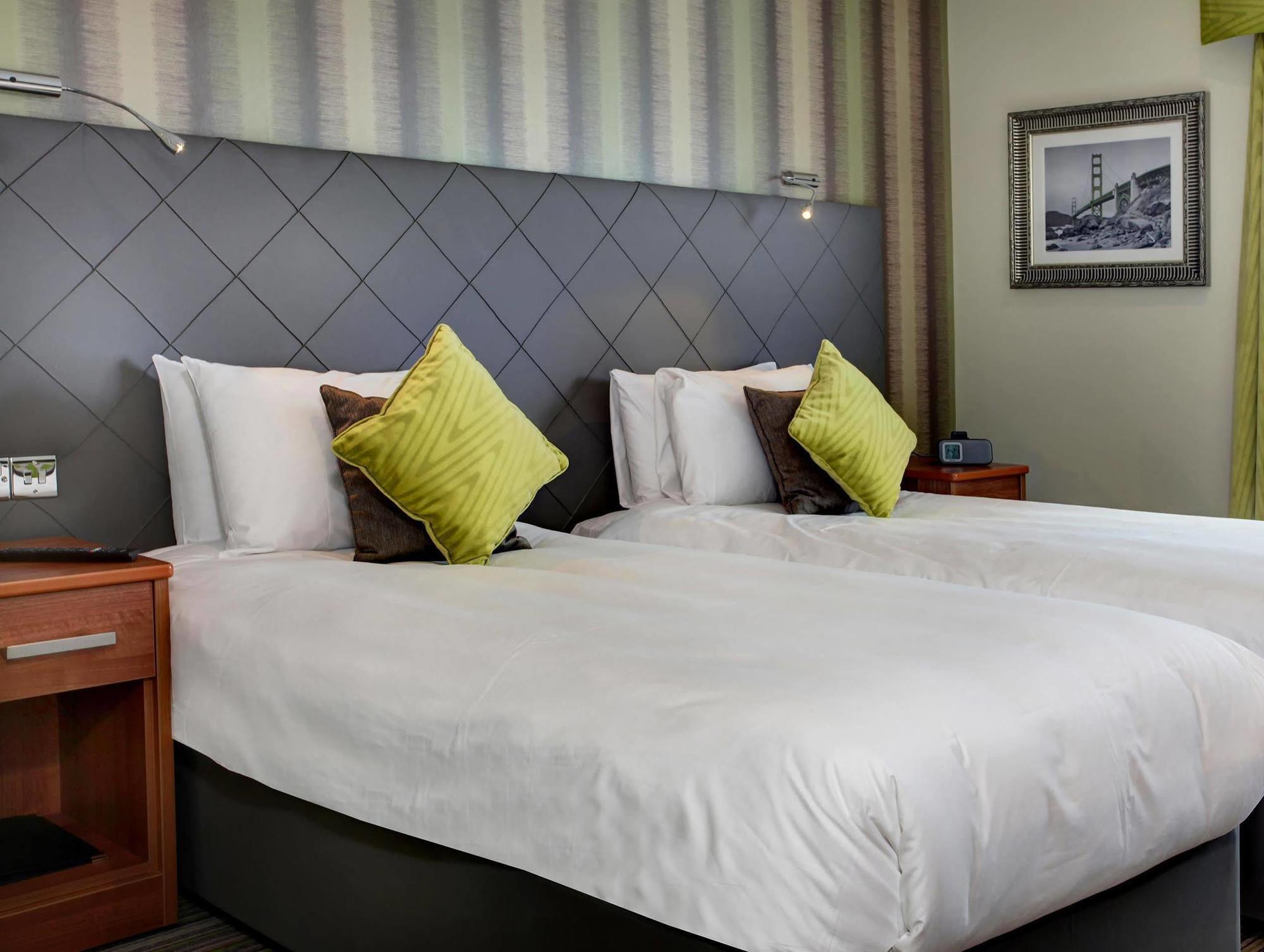 Magnolia Park Hotel, Golf & Country Club Boarstall Esterno foto