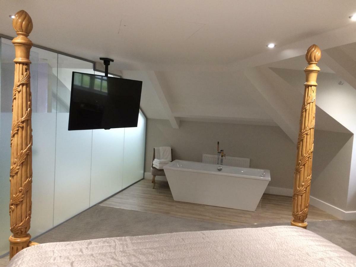 Magnolia Park Hotel, Golf & Country Club Boarstall Esterno foto