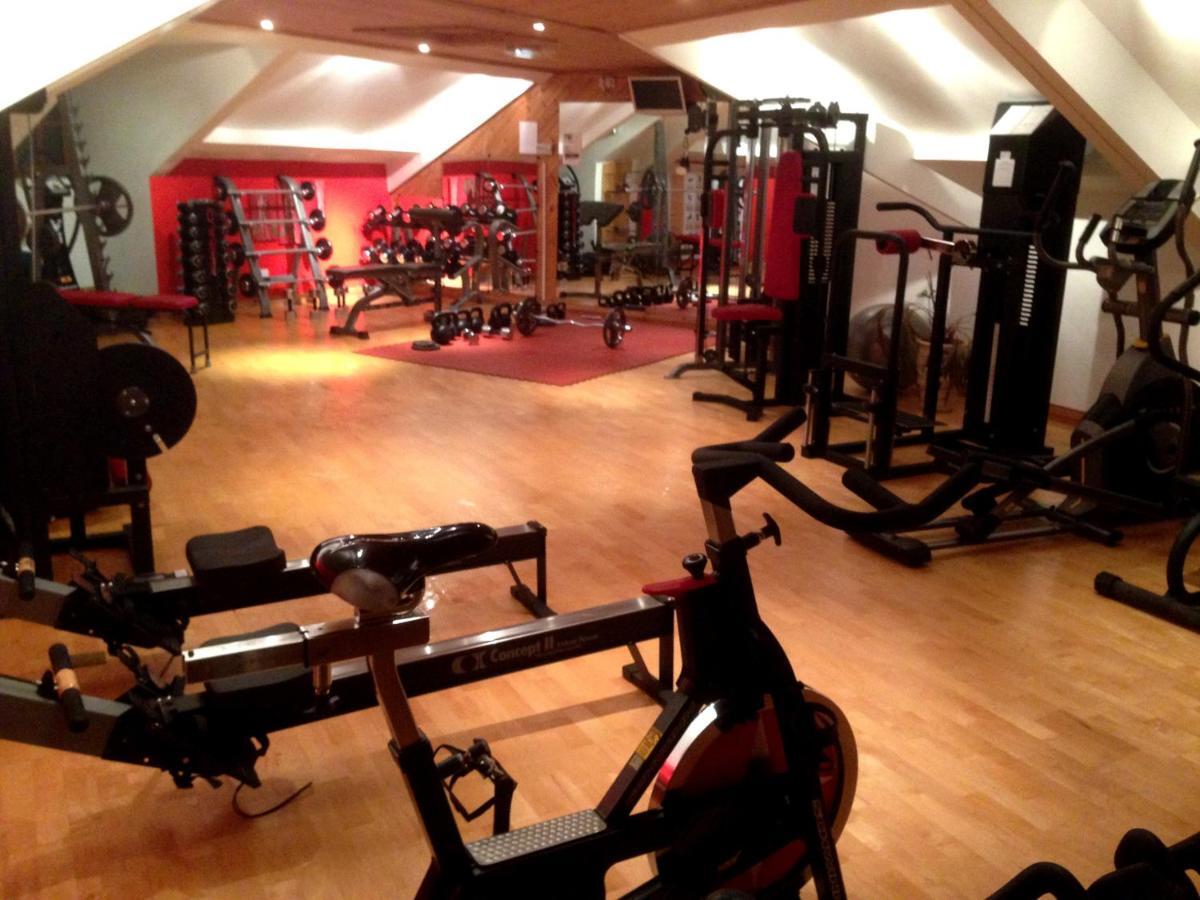 Magnolia Park Hotel, Golf & Country Club Boarstall Esterno foto