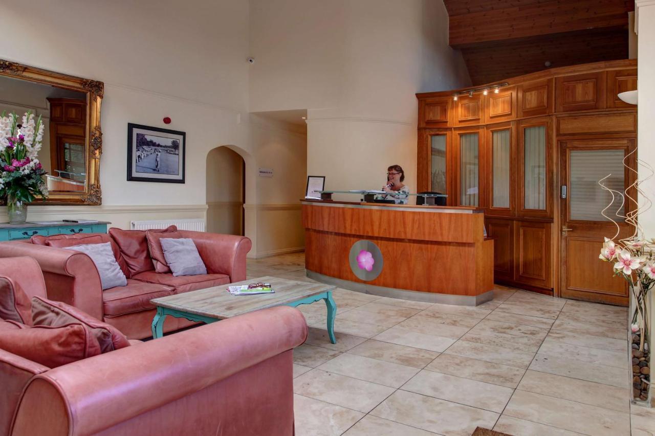 Magnolia Park Hotel, Golf & Country Club Boarstall Esterno foto